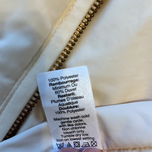 Vest - Picture 5 of 5